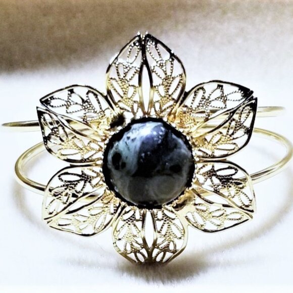 Flower Cuff Bracelets - Picture 2 of 4